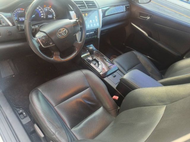 15 Camry 2.0 白~女用車.車極美!  第11張相片
