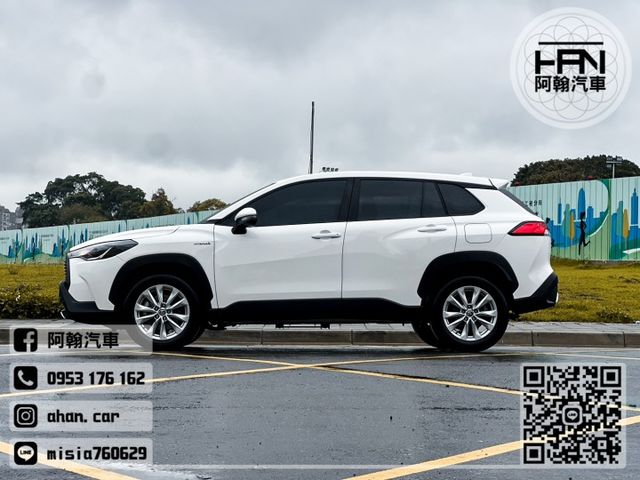 2022年6月【COROLLA CROSS】1.8 白 ❱❱❱ 豪華油電 ╳ SUM聯盟 ╳ 里程保證 ╳ 實車實價  第8張相片