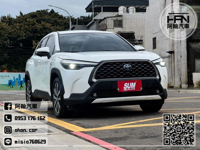 2022年3月【COROLLA CROSS油電】1.8 白 ❱❱❱ 油電旗艦+環景+電尾+電動椅 ╳ SUM聯盟 ╳ 里  第2張相片