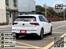 2024年2月【GOLF油電】1.0 白 ❱❱❱ eTSi頂規智能特仕 ╳ SUM聯盟 ╳ 里程保證 ╳ 實車實價  第7張縮圖