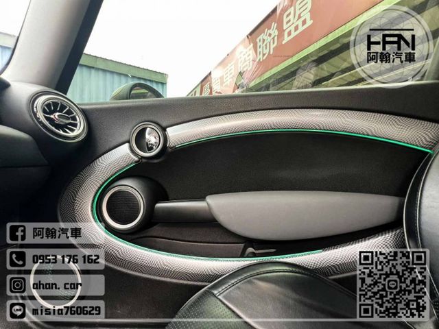 2009年9月【MINI COOPER S R56】1.6 藍 ❱❱❱ COOPER S ╳ HOT認證 ╳ 觸控主機  第13張相片