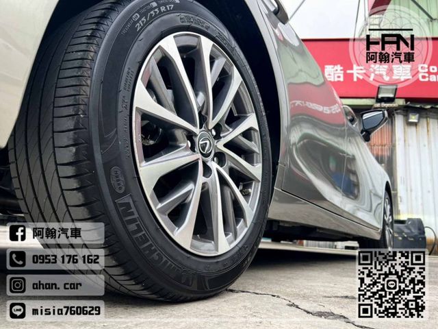 2022年11月【ES300H】2.5 鈦 ❱❱❱ 尊榮(環景+盲點) ╳ SUM聯盟 ╳ 里程保證 ╳ 實車實價  第19張相片