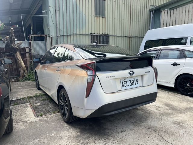 2017.3 PRIUS 1.8 白 大電池良好  第4張相片