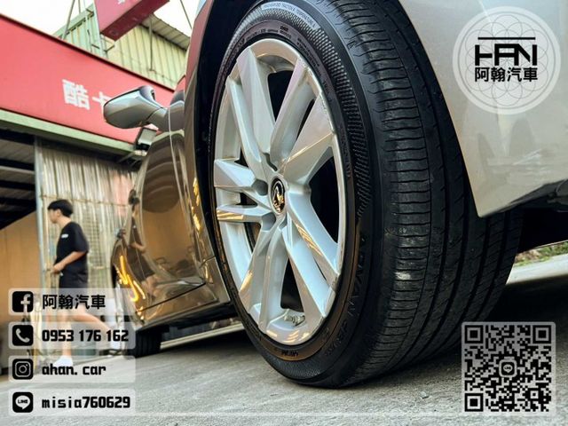 2022年2月【IS300H】2.5 鈦 ❱❱❱ 頂級款 ╳ SUM聯盟 ╳ 里程保證 ╳ 實車實價  第7張相片