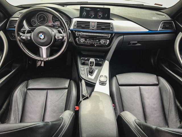 BMW寶馬 330I  第5張相片