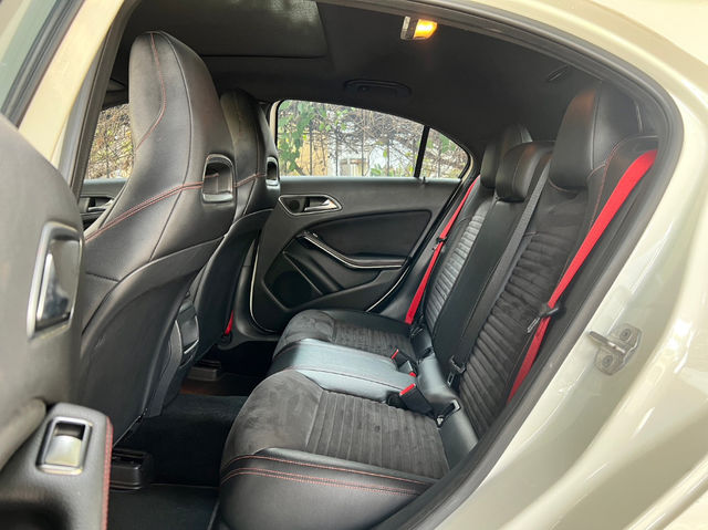 M-BENZ賓士 A250  第14張相片