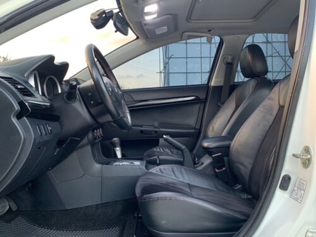 MITSUBISHI三菱 LANCER IO  第10張相片