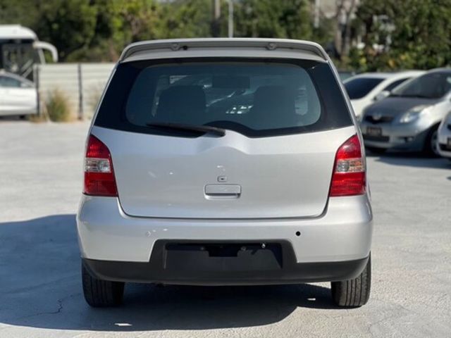 NISSAN日產 LIVINA  第4張相片