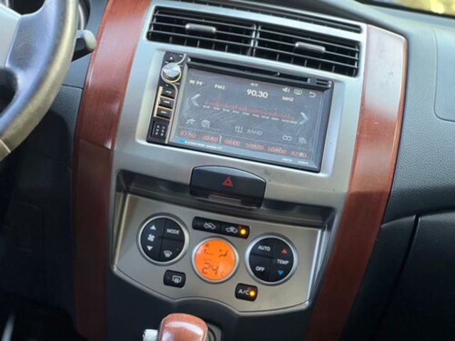 NISSAN日產 LIVINA  第7張相片