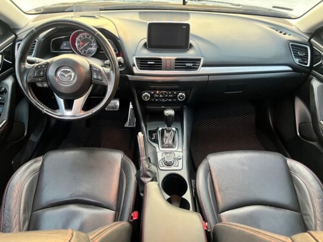 MAZDA馬自達 MAZDA 3  第7張相片
