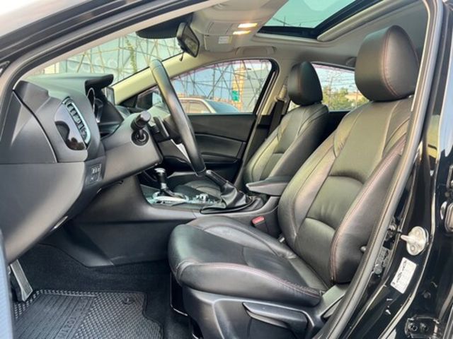 MAZDA馬自達 MAZDA 3  第12張相片