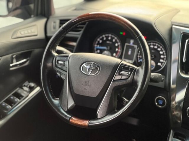 TOYOTA豐田 ALPHARD  第7張相片