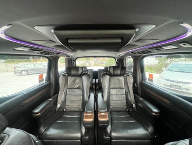 TOYOTA豐田 ALPHARD  第8張相片