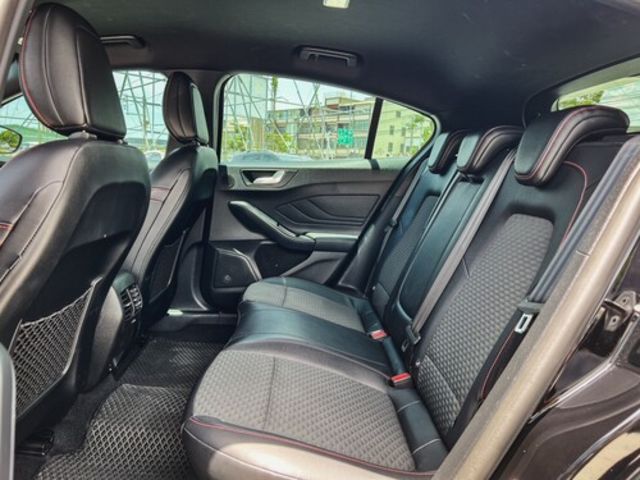 FORD福特 FOCUS  第10張相片