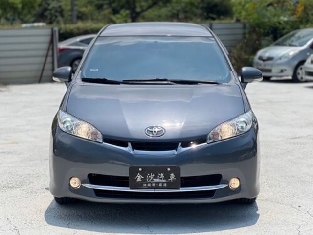 TOYOTA豐田 WISH  第3張相片