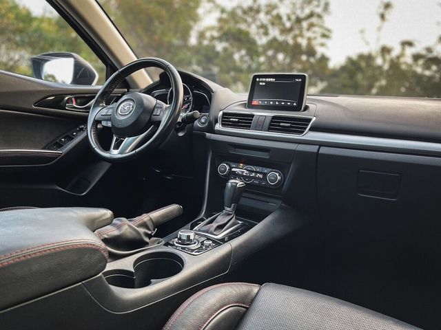 MAZDA馬自達 MAZDA 3  第4張相片
