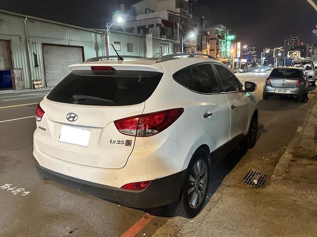 HYUNDAI現代 IX35  第2張相片