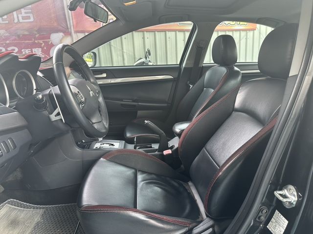 MITSUBISHI三菱 LANCER FORTIS  第3張相片