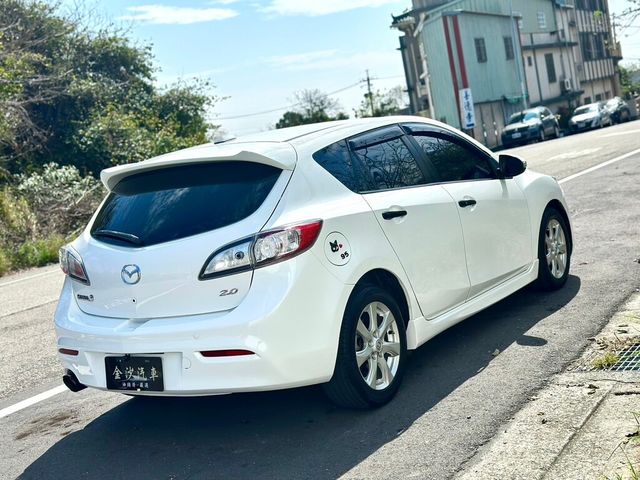 MAZDA馬自達 MAZDA 3  第3張相片
