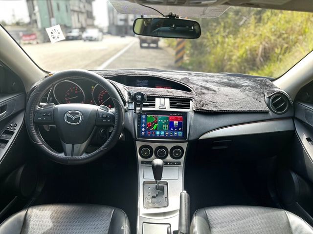 MAZDA馬自達 MAZDA 3  第9張相片