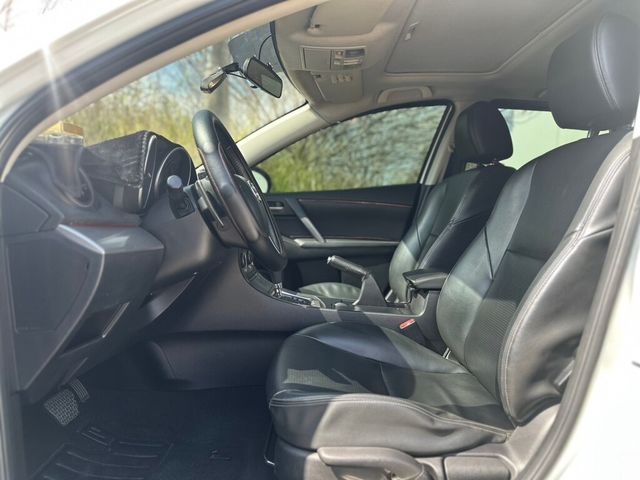 MAZDA馬自達 MAZDA 3  第15張相片