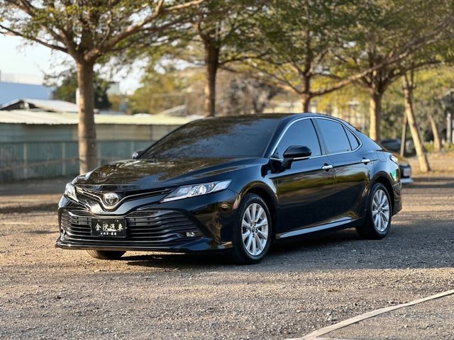 TOYOTA豐田 CAMRY  第1張相片