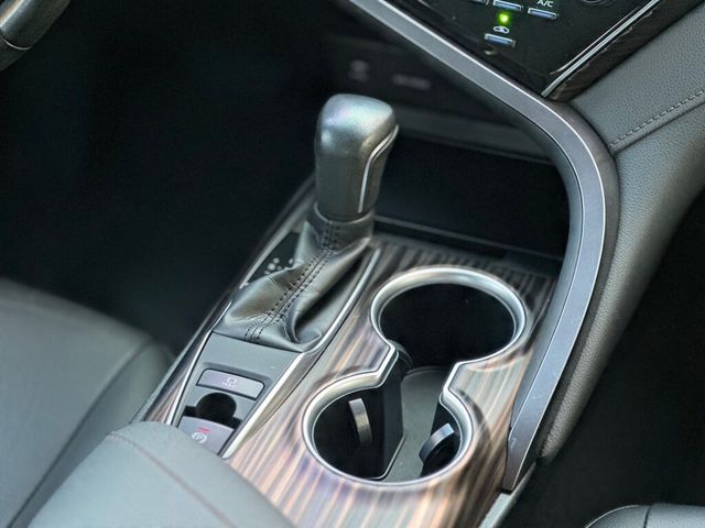 TOYOTA豐田 CAMRY  第9張相片