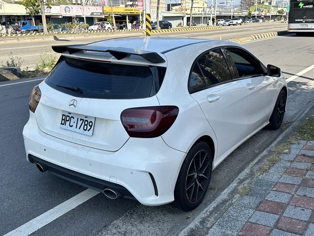 M-BENZ賓士 A180  第1張相片