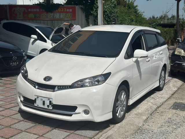 TOYOTA豐田 WISH  第1張相片