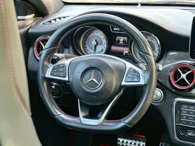 M-BENZ賓士 CLA250  第10張相片