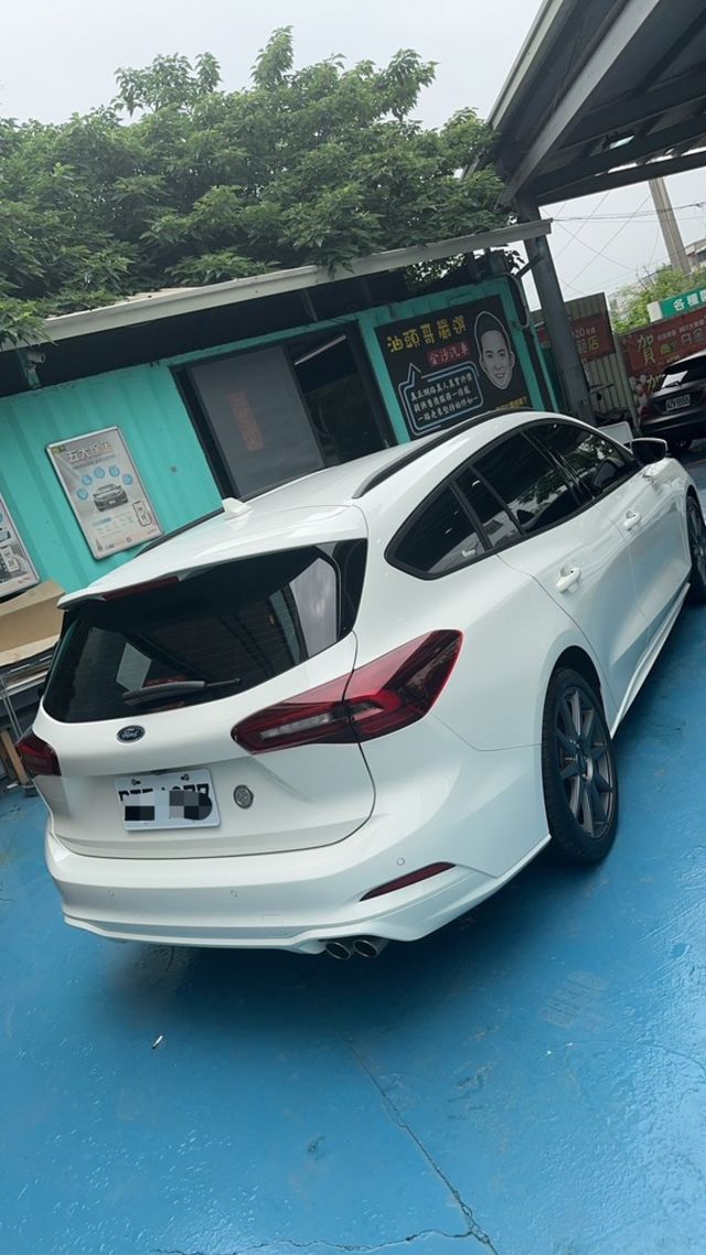 FORD福特 FOCUS WAGON  第2張相片