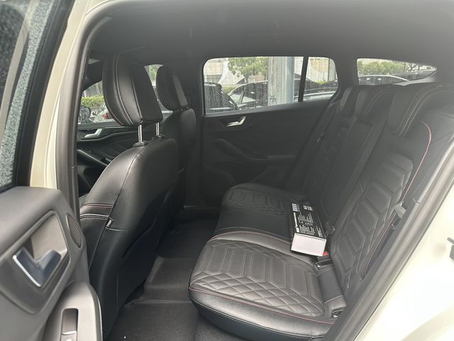 FORD福特 FOCUS WAGON  第4張相片
