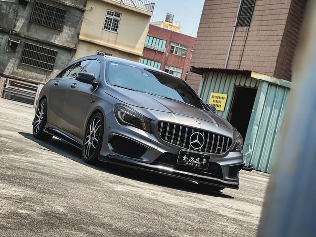 M-BENZ賓士 CLA45 AMG SHOOTING BRAKE  第2張相片