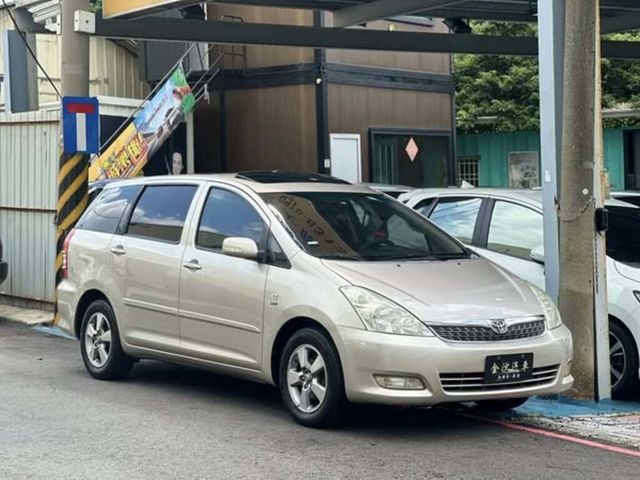 TOYOTA豐田 WISH  第1張相片