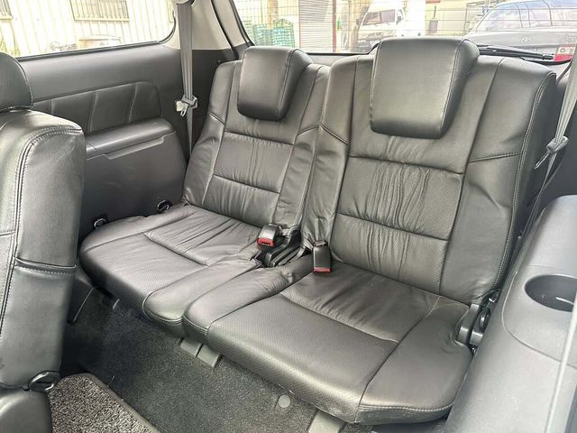 TOYOTA豐田 WISH  第4張相片