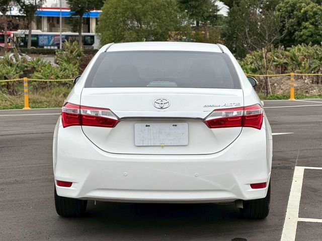 TOYOTA豐田 ALTIS  第4張相片