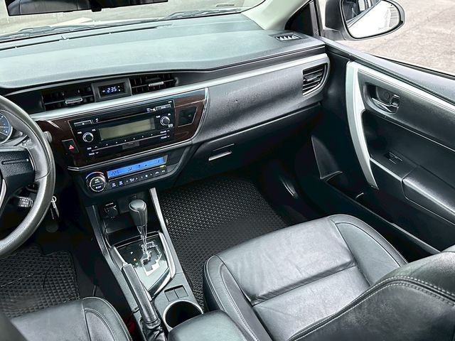 TOYOTA豐田 ALTIS  第9張相片