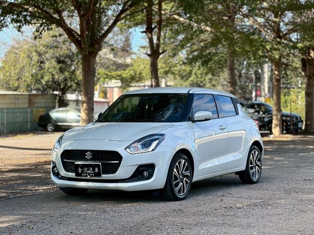 SUZUKI鈴木 SWIFT  第1張相片