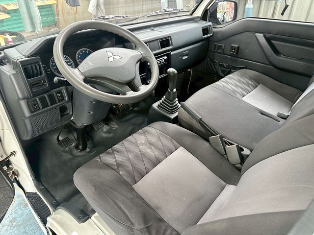 MITSUBISHI三菱 DELICA  第4張相片