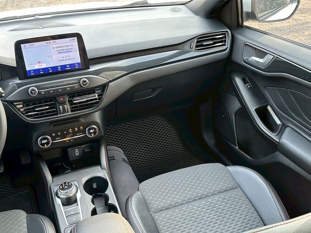 FORD福特 FOCUS  第6張相片
