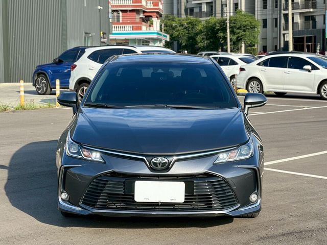 TOYOTA豐田 ALTIS  第3張相片