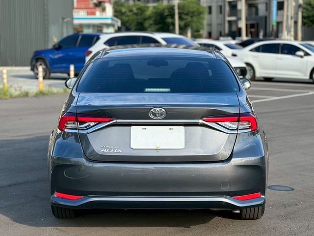TOYOTA豐田 ALTIS  第4張相片