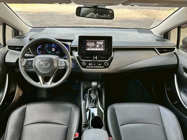 TOYOTA豐田 COROLLA ALTIS HYBRID  第5張相片