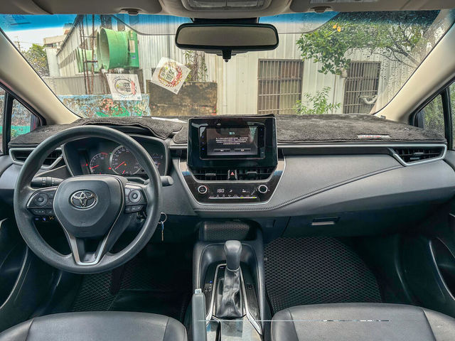 TOYOTA豐田 ALTIS  第5張相片