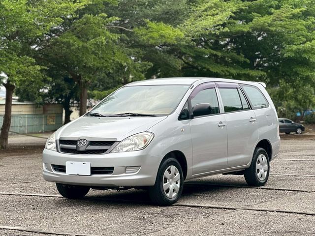 TOYOTA豐田 INNOVA  第1張相片