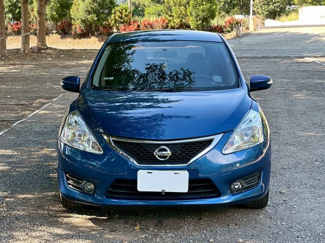 NISSAN日產 TIIDA  第2張相片