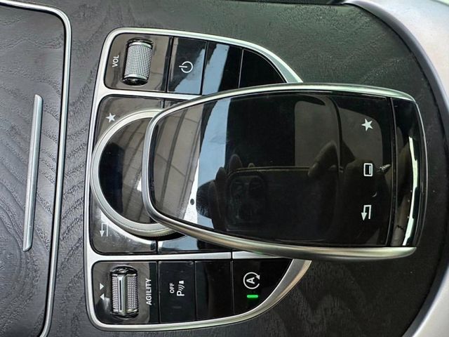 Mercedes-Benz/賓士 C400  第1張相片