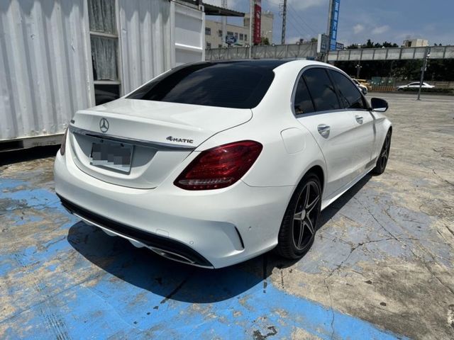 Mercedes-Benz/賓士 C400  第7張相片