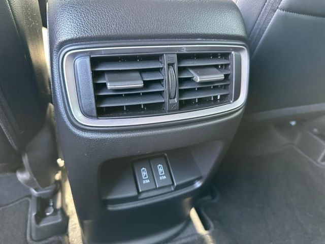 Honda CR-V  第14張相片
