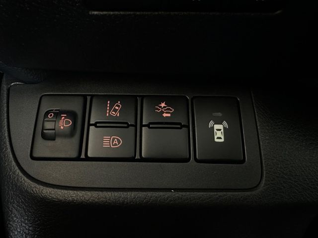 Toyota SIENTA  第18張相片